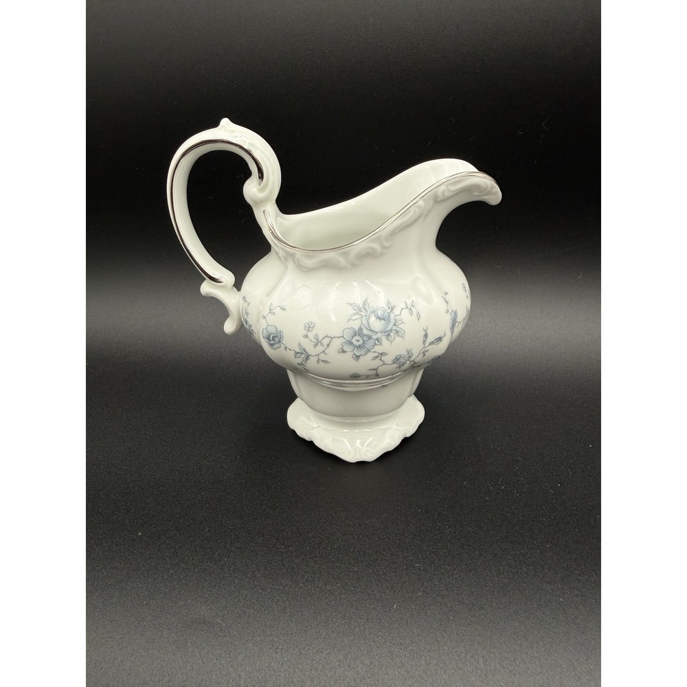 Johann Haviland Blue Garland Fine Porcelain 4.75" Creamer EUC